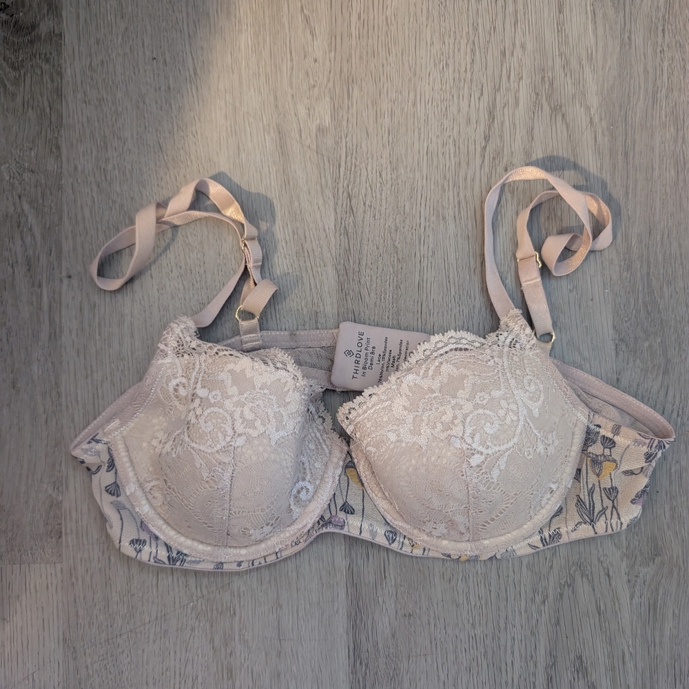 ThirdLove Lace Bra in Cream and Tan